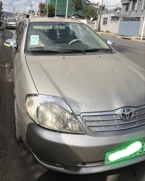 Toyota Corolla Sedan Automatic 2003 Gold