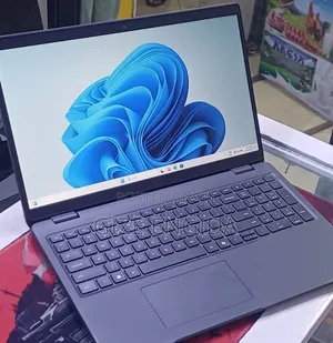 New Laptop Dell Latitude 3550 16GB Intel Core i7 SSD 512GB