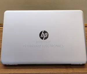 New Laptop HP Pavilion 15 8GB Intel Core i5 SSD 256GB