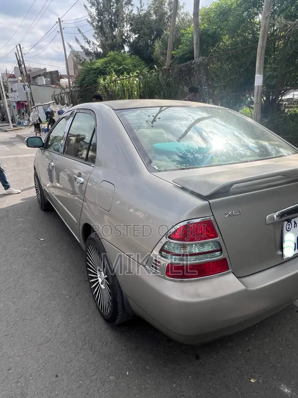 Toyota Corolla Sedan Automatic 2003 Gold