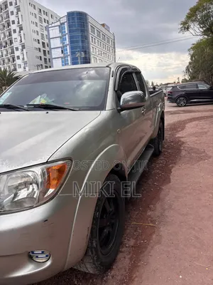Toyota Hilux 2.5 D-4D SRX 2006 Silver