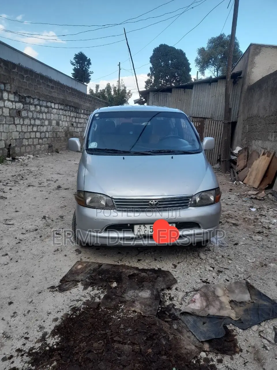 Toyota Grand HiAce 2002 Silver