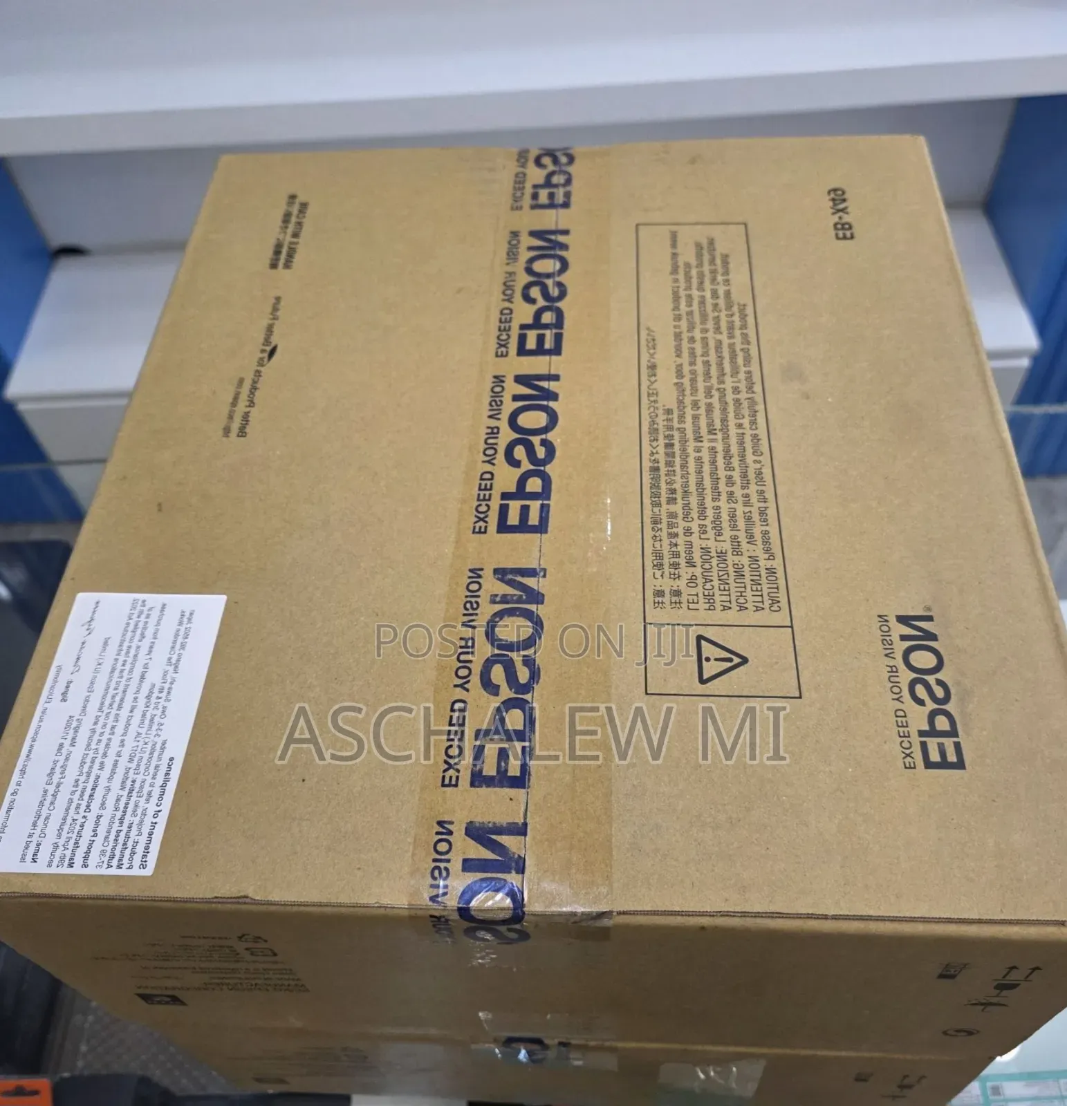 Brand New Epson Projector 
Model : EB-X49 
Technology: 3LCD,