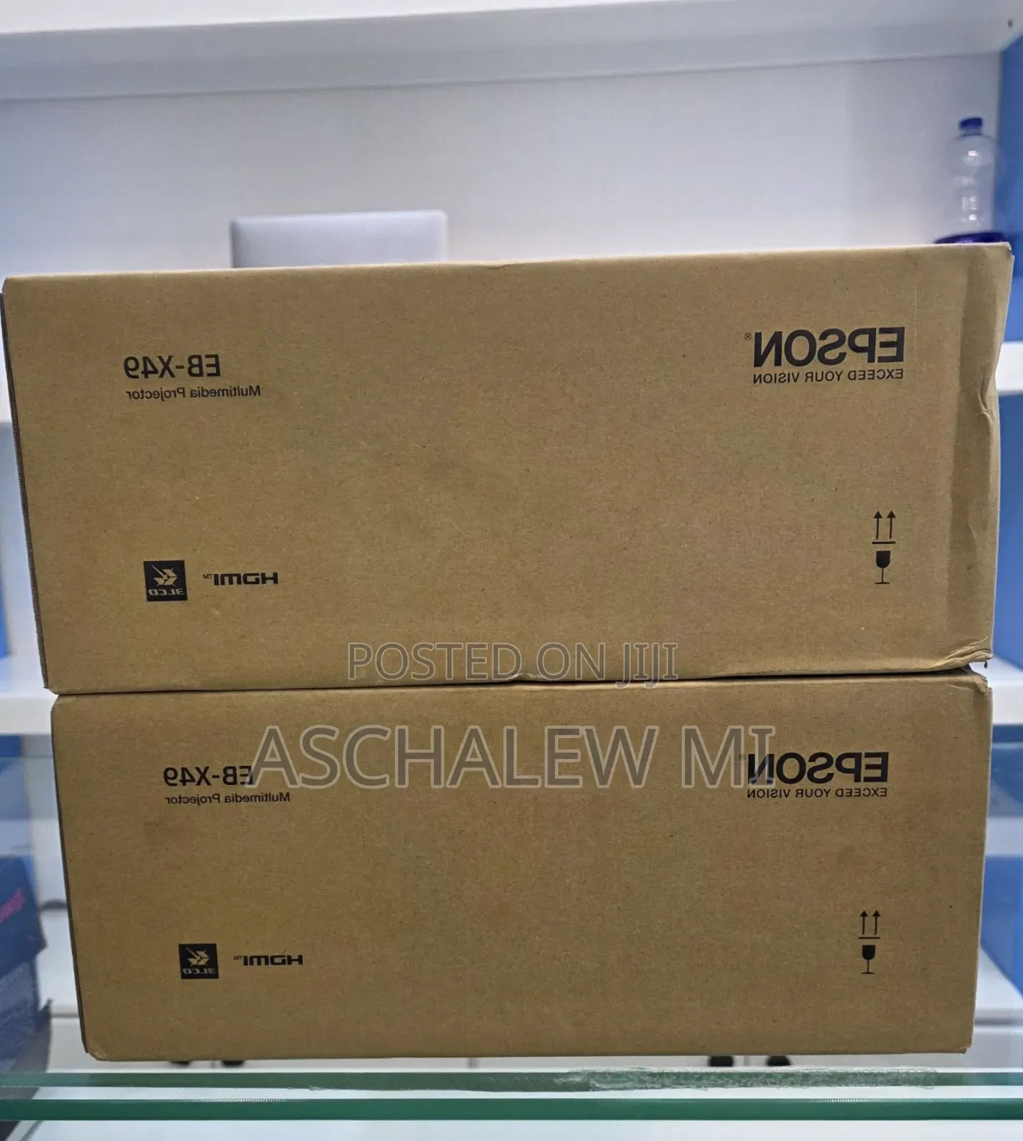 Brand New Epson Projector 
Model : EB-X49 
Technology: 3LCD,