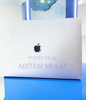 New Laptop Apple MacBook Pro 2019 16GB Intel Core i9 SSD 1T