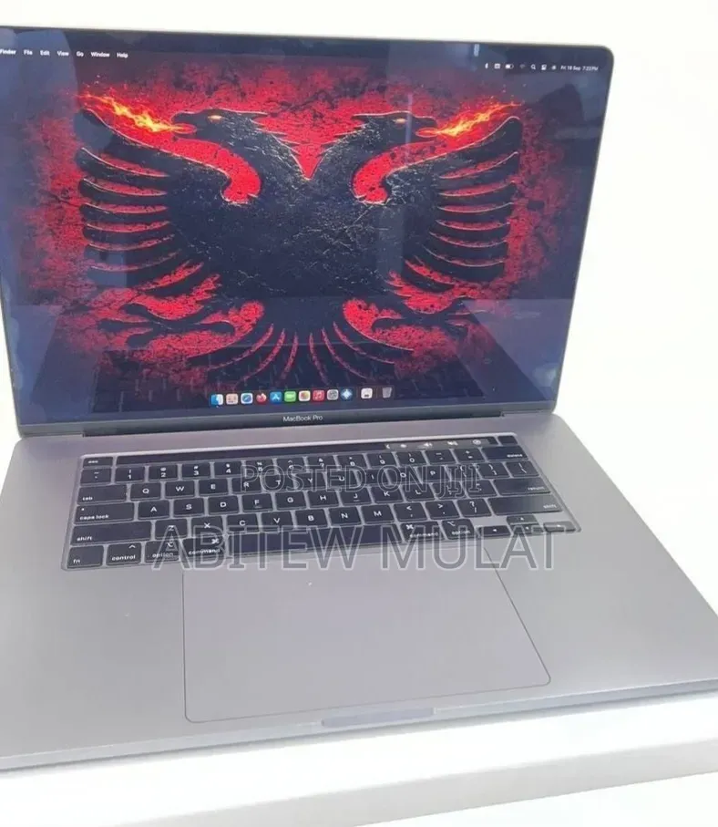 New Laptop Apple MacBook Pro 2019 16GB Intel Core i9 SSD 1T
