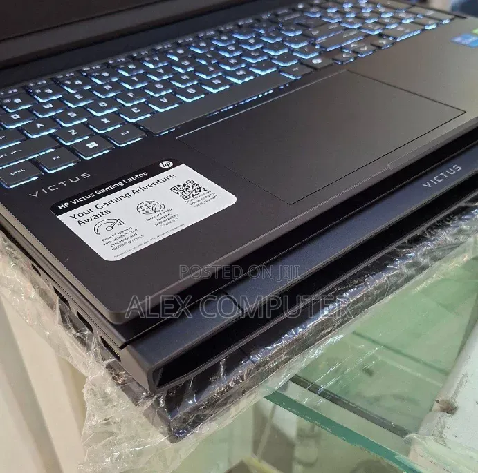 New Laptop HP Victus 15 16GB Intel Core i5 SSD 1T