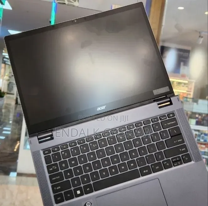 New Laptop Acer TravelMate P4 14 16GB Intel Core i7 SSD 1T