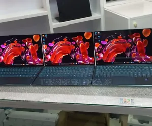 New Laptop Lenovo Yoga 700 32GB Intel Core Ultra 7 SSD 1T