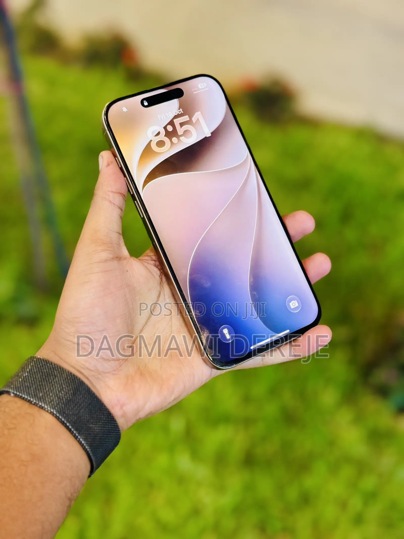 New Apple iPhone 16 Pro Max 256 GB Gold