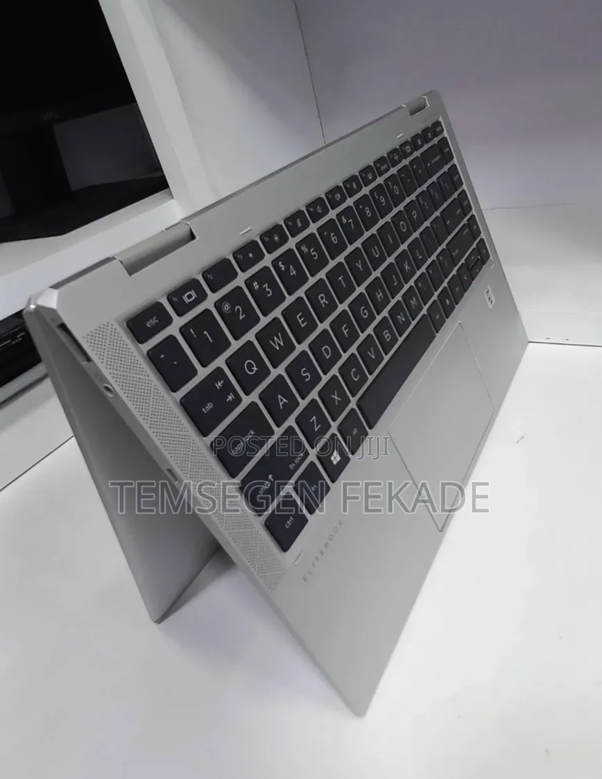 New Laptop HP EliteBook x360 1040 G7 16GB Intel Core i7 SSD 512GB