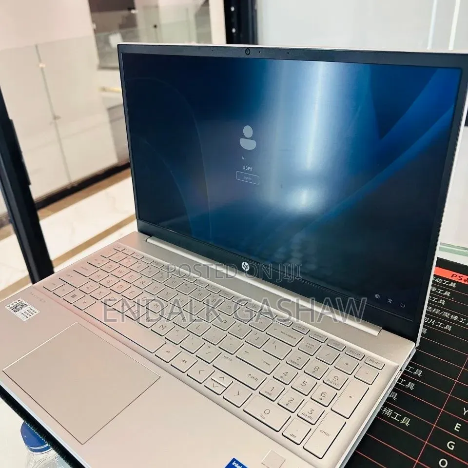 New Laptop HP Pavilion 15 16GB Intel Core i5 SSD 512GB