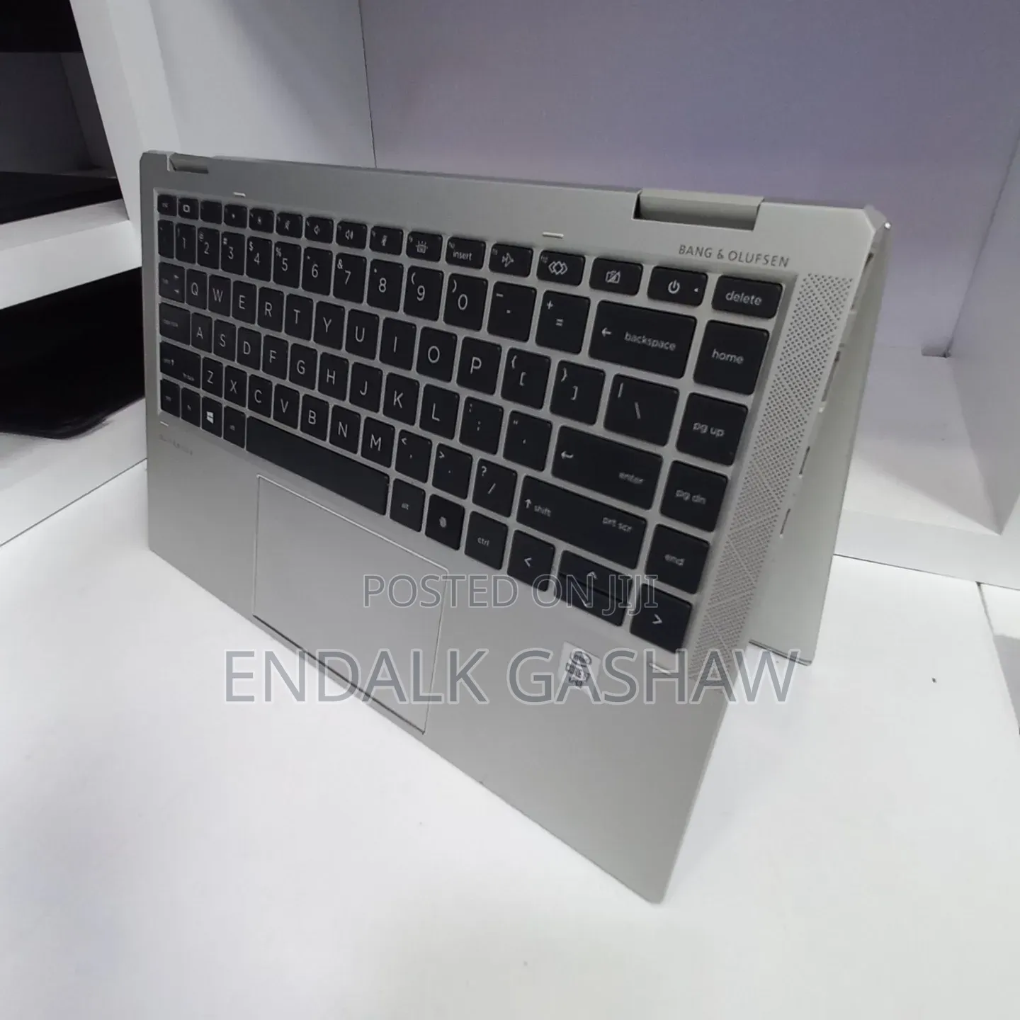 New Laptop HP EliteBook x360 1040 G7 16GB Intel Core i7 SSD 512GB