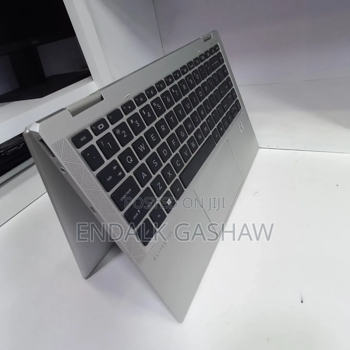 New Laptop HP EliteBook x360 1040 G7 16GB Intel Core i7 SSD 512GB