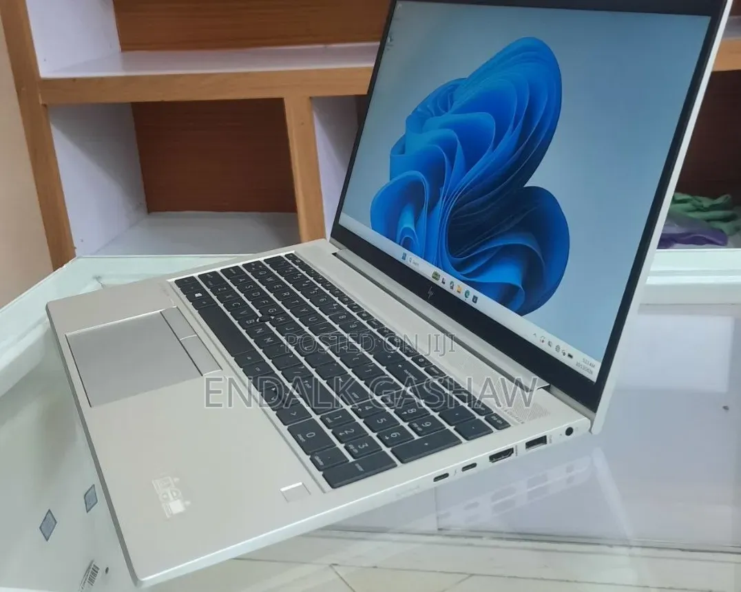 New Laptop HP EliteBook 850 G8 16GB Intel Core i7 SSD 512GB