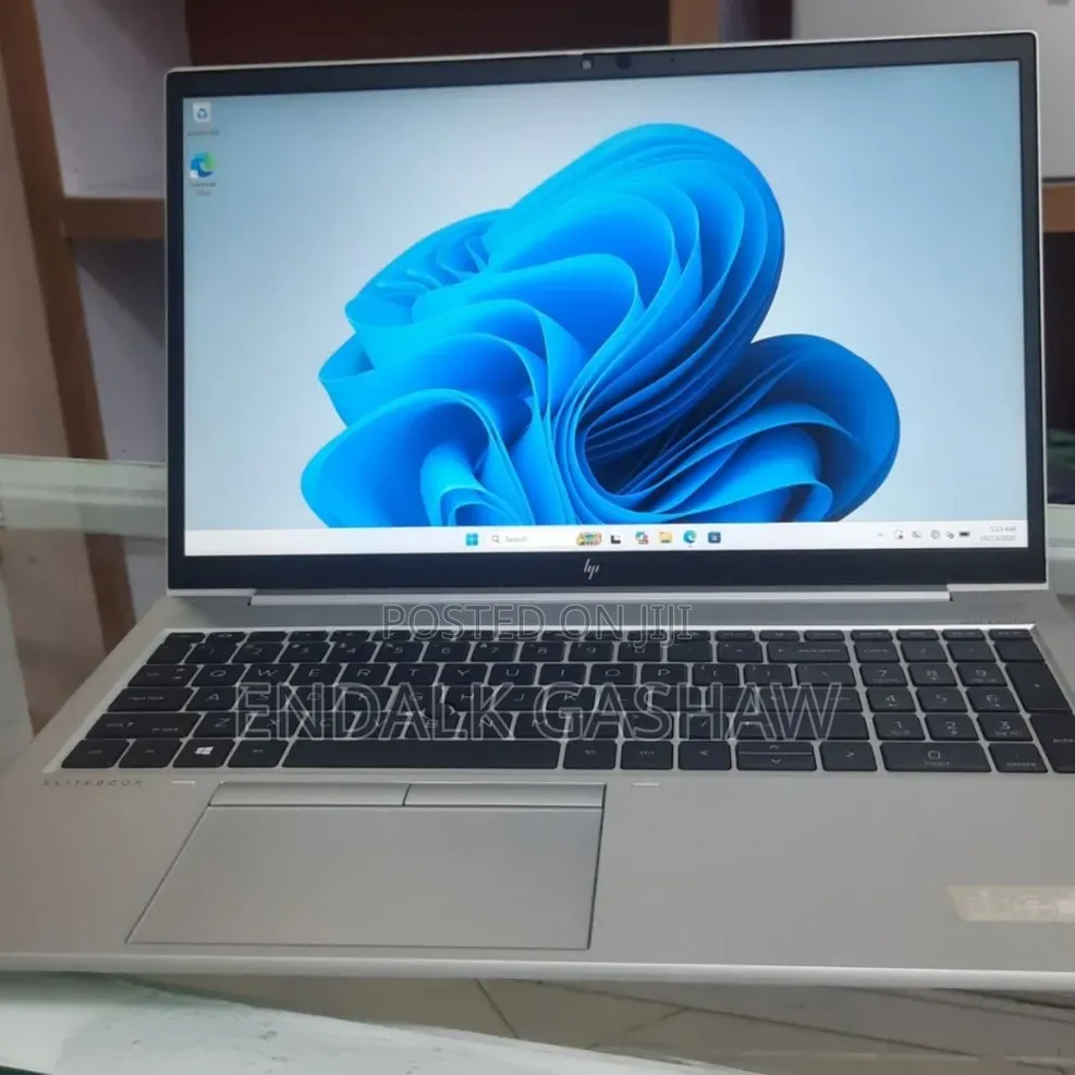 New Laptop HP EliteBook 850 G8 16GB Intel Core i7 SSD 512GB