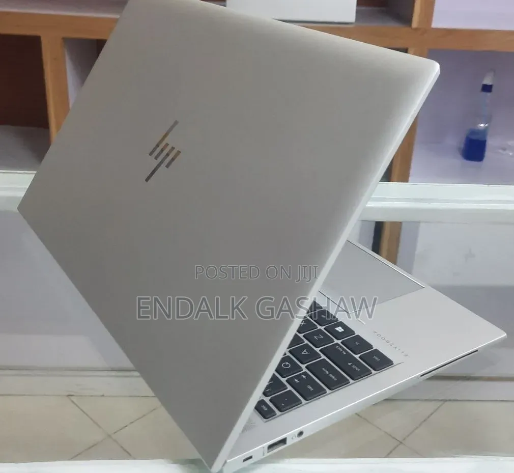 New Laptop HP EliteBook 850 G8 16GB Intel Core i7 SSD 512GB