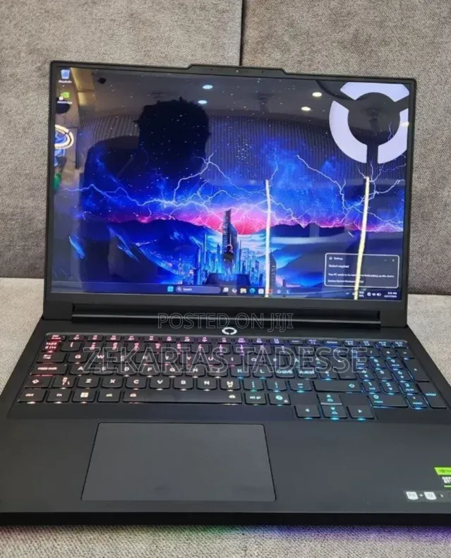 New Laptop Lenovo Legion 5 32GB Intel Core Ultra 9 SSD 2T