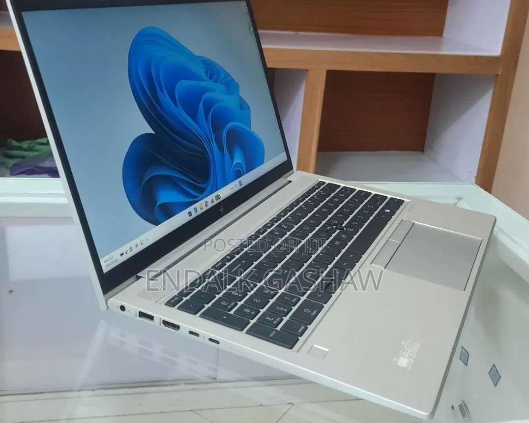 New Laptop HP EliteBook 850 G8 16GB Intel Core i7 SSD 512GB