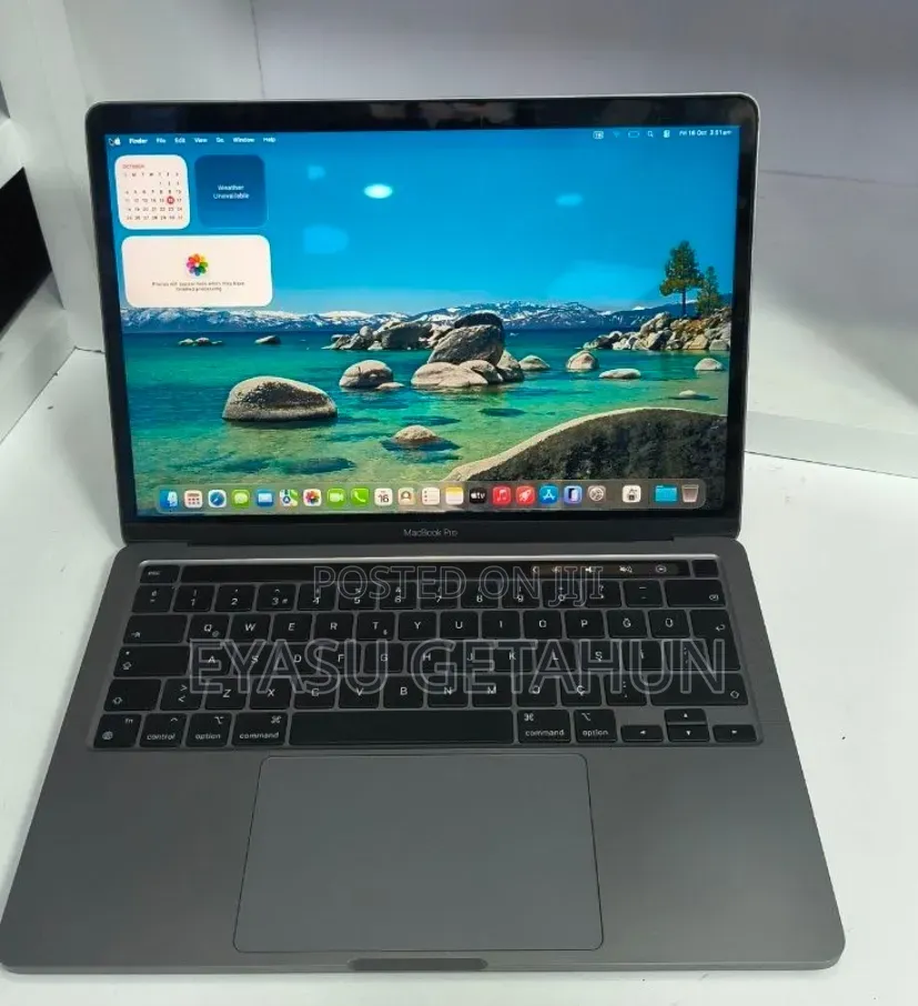 New Laptop Apple MacBook Pro 2020 M1 8GB Apple M1 Pro SSD 256GB