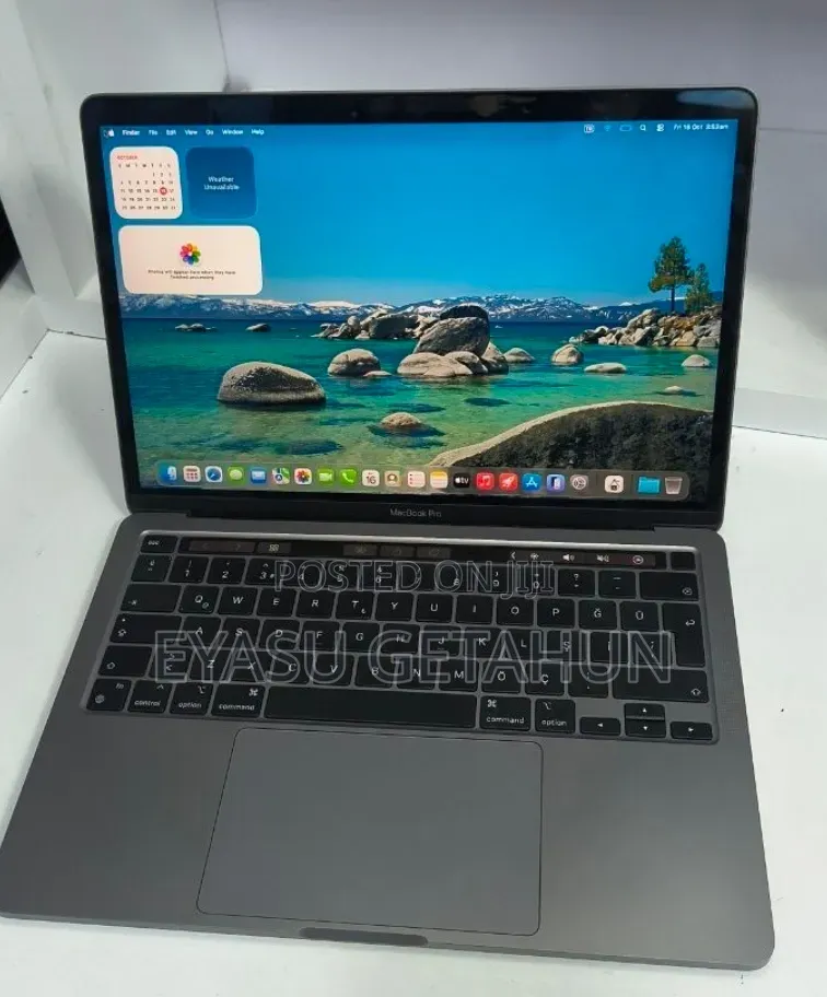 New Laptop Apple MacBook Pro 2020 M1 8GB Apple M1 Pro SSD 256GB