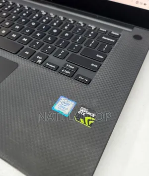 New Laptop Dell XPS 15 16GB Intel Core i7 SSD 512GB