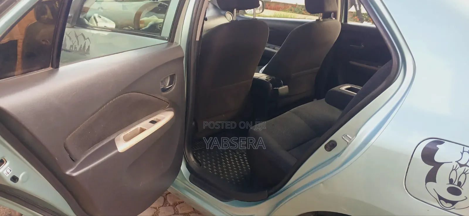 Toyota Yaris 2012 Green