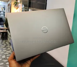 New Laptop Dell Precision 5550 16GB Intel Core i7 SSD 512GB