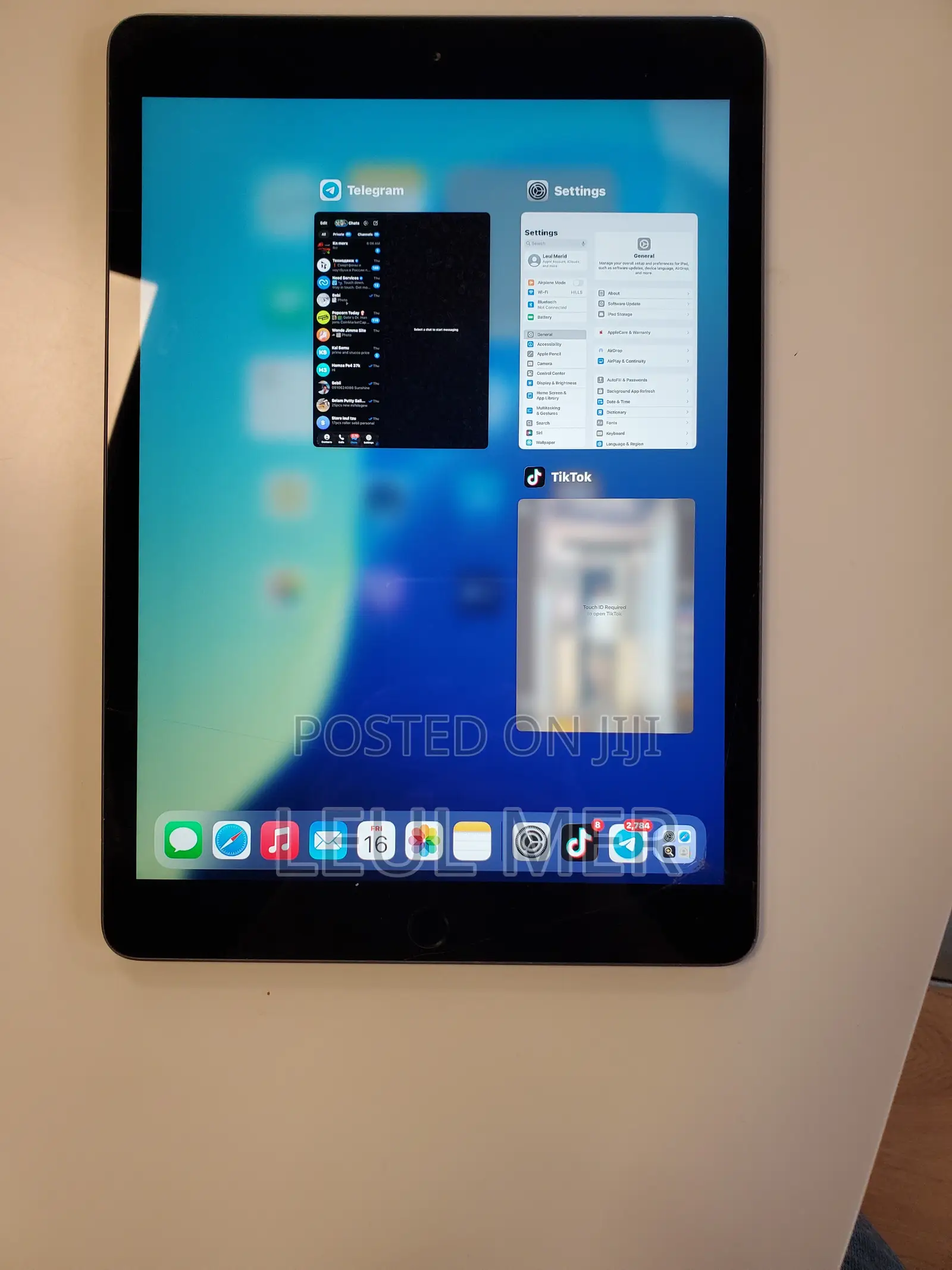 Apple iPad 10.2 (2019) 32 GB Gray