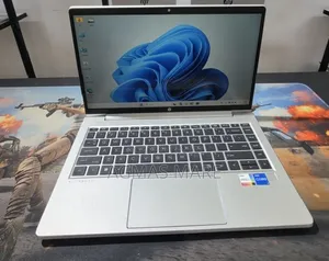New Laptop HP EliteBook 640 G10 16GB Intel Core i7 SSD 1T
