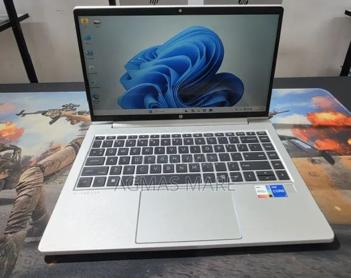 New Laptop HP EliteBook 640 G10 16GB Intel Core i7 SSD 1T