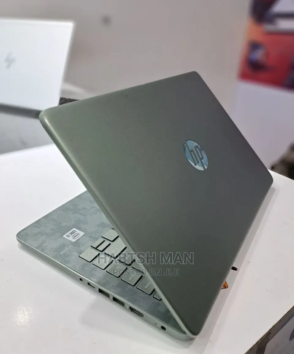 New Laptop HP Stream Notebook 8GB Intel Core I3 HDD 256GB
