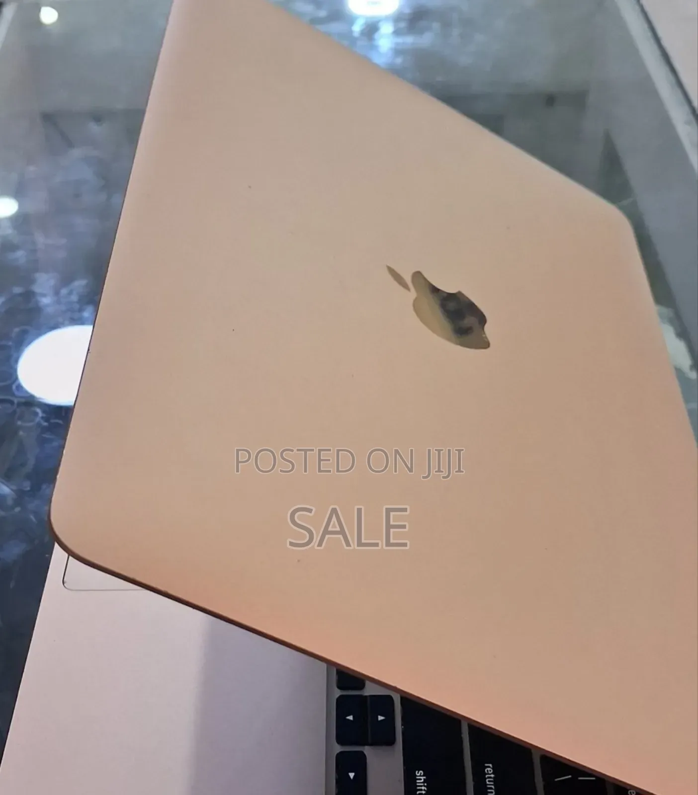New Laptop Apple MacBook Air 2020 8GB Apple M1 SSD 512GB