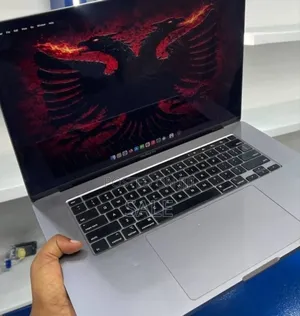 New Laptop Apple MacBook Pro 2019 16GB Apple M1 Pro SSD 1T