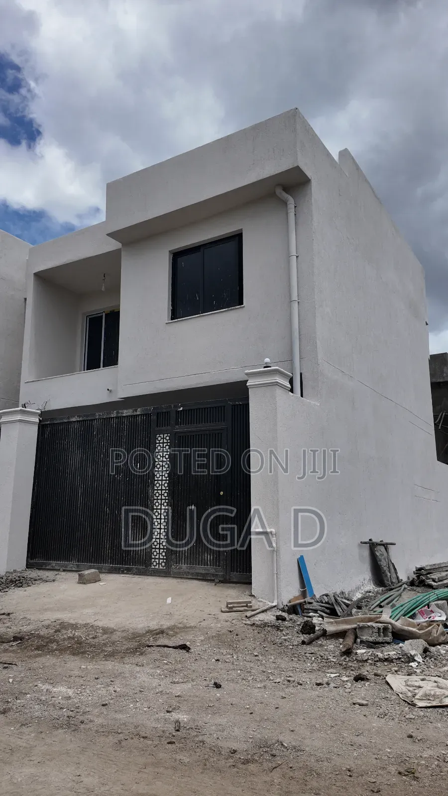 3bdrm Villa in Eniy Realestate, Bole for sale
