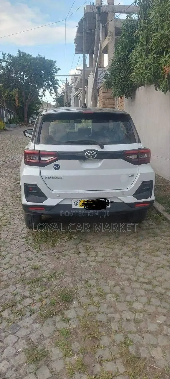 Toyota Raize 2022 White