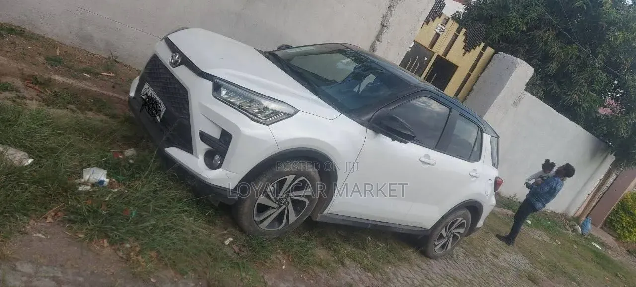 Toyota Raize 2022 White