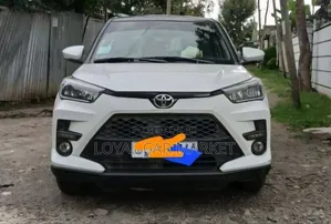 Toyota Raize 2022 White