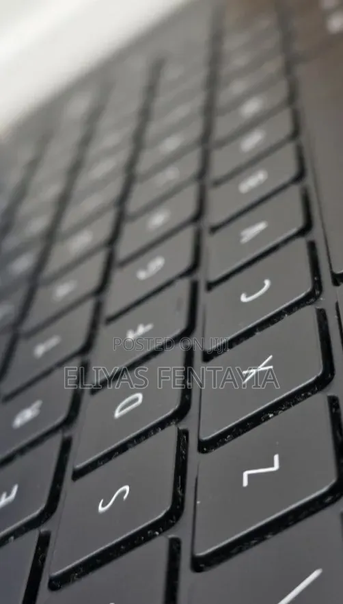 New Laptop Dell Precision 5540 16GB Intel Core i7 SSD 512GB