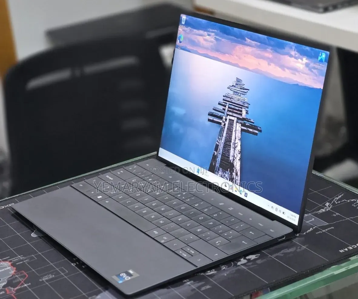 New Laptop Dell XPS 13 16GB Intel Core i7 SSD 512GB
