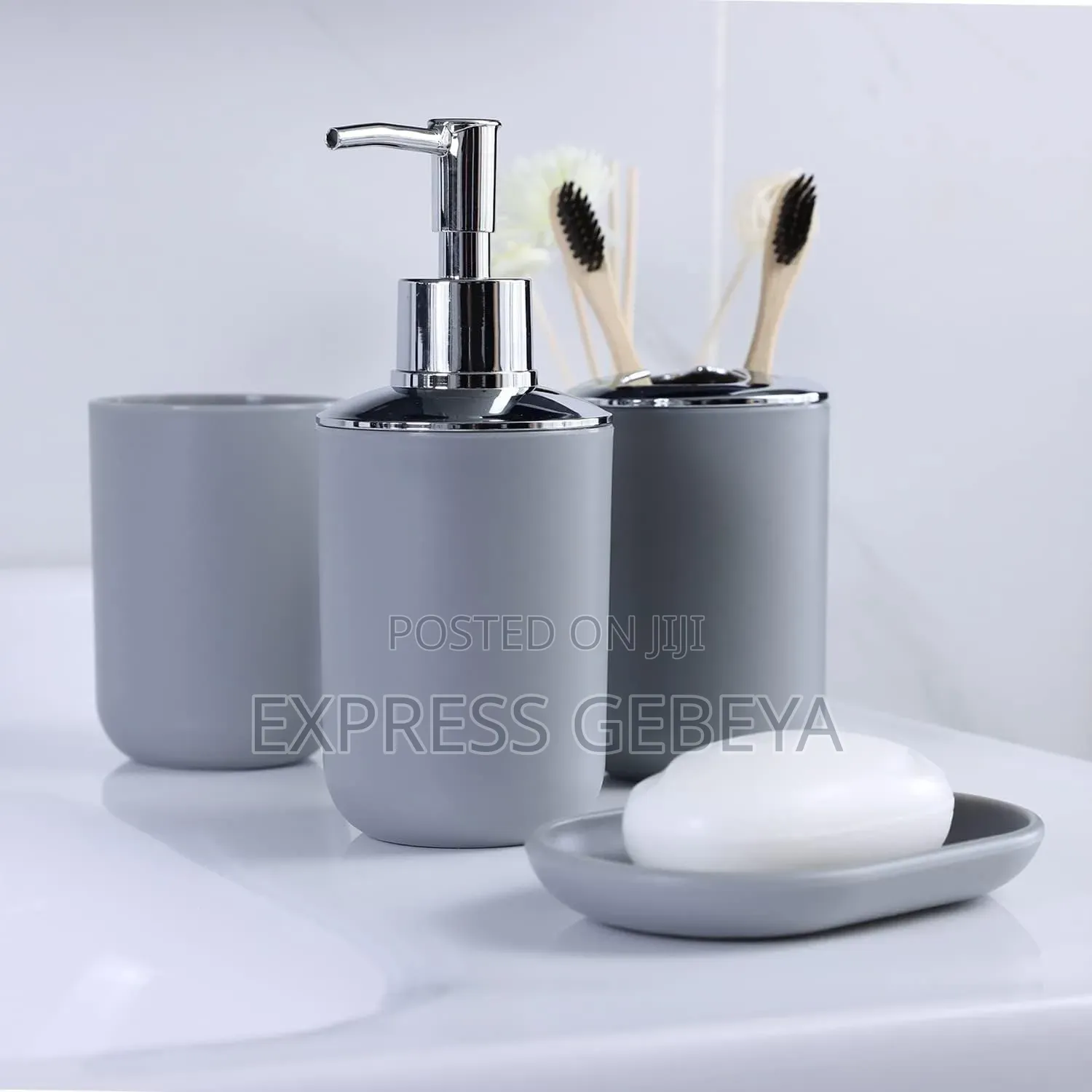 6 PCS Bathroom Set 6 ዓይነት የመፀዳጃ ቤትና የንፅህና መጠበቂያዎች