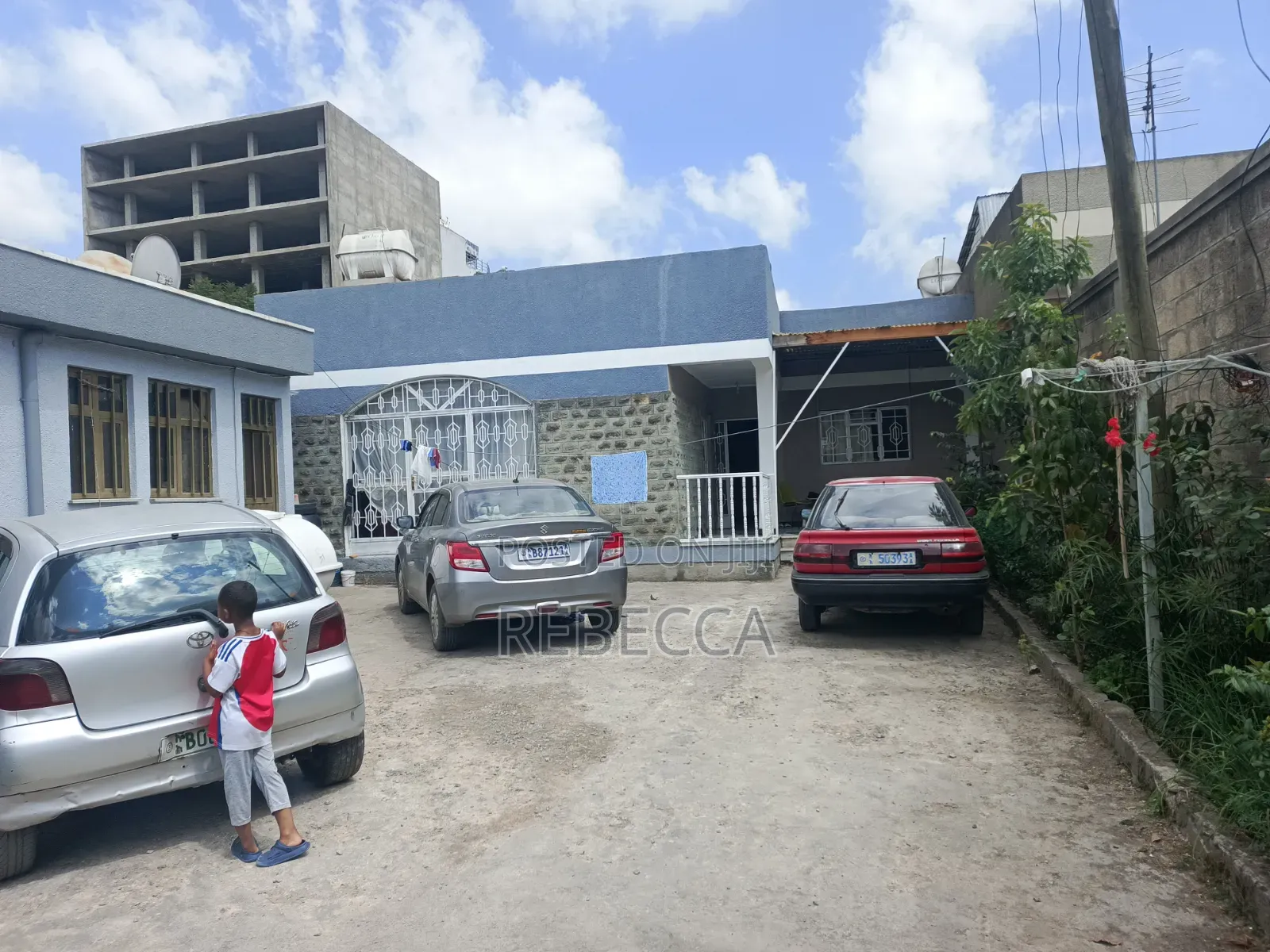 6bdrm Villa in Villa House, Bole for sale