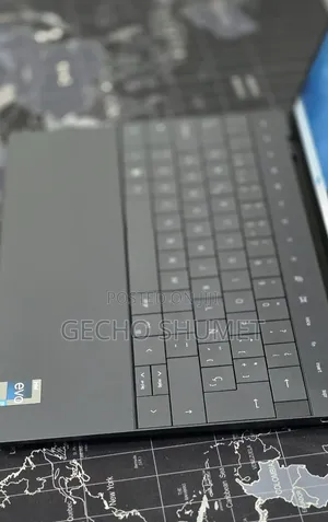 New Laptop Dell XPS 13 16GB Intel Core i7 SSD 512GB