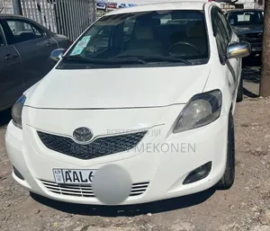 Toyota Yaris 2011