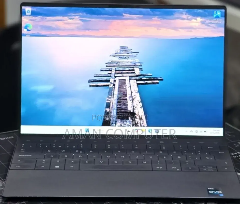 New Laptop Dell XPS 15 16GB Intel Core i7 SSD 512GB