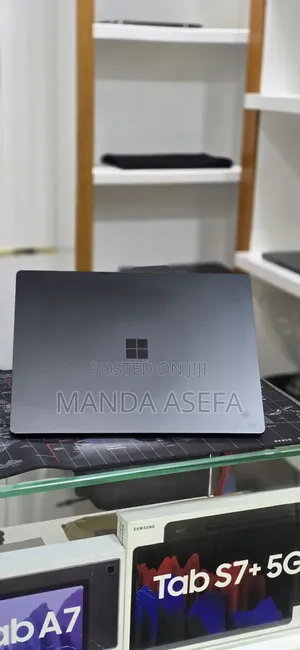 New Laptop Microsoft Surface Laptop 3 32GB Intel Core i7 SSD 1T