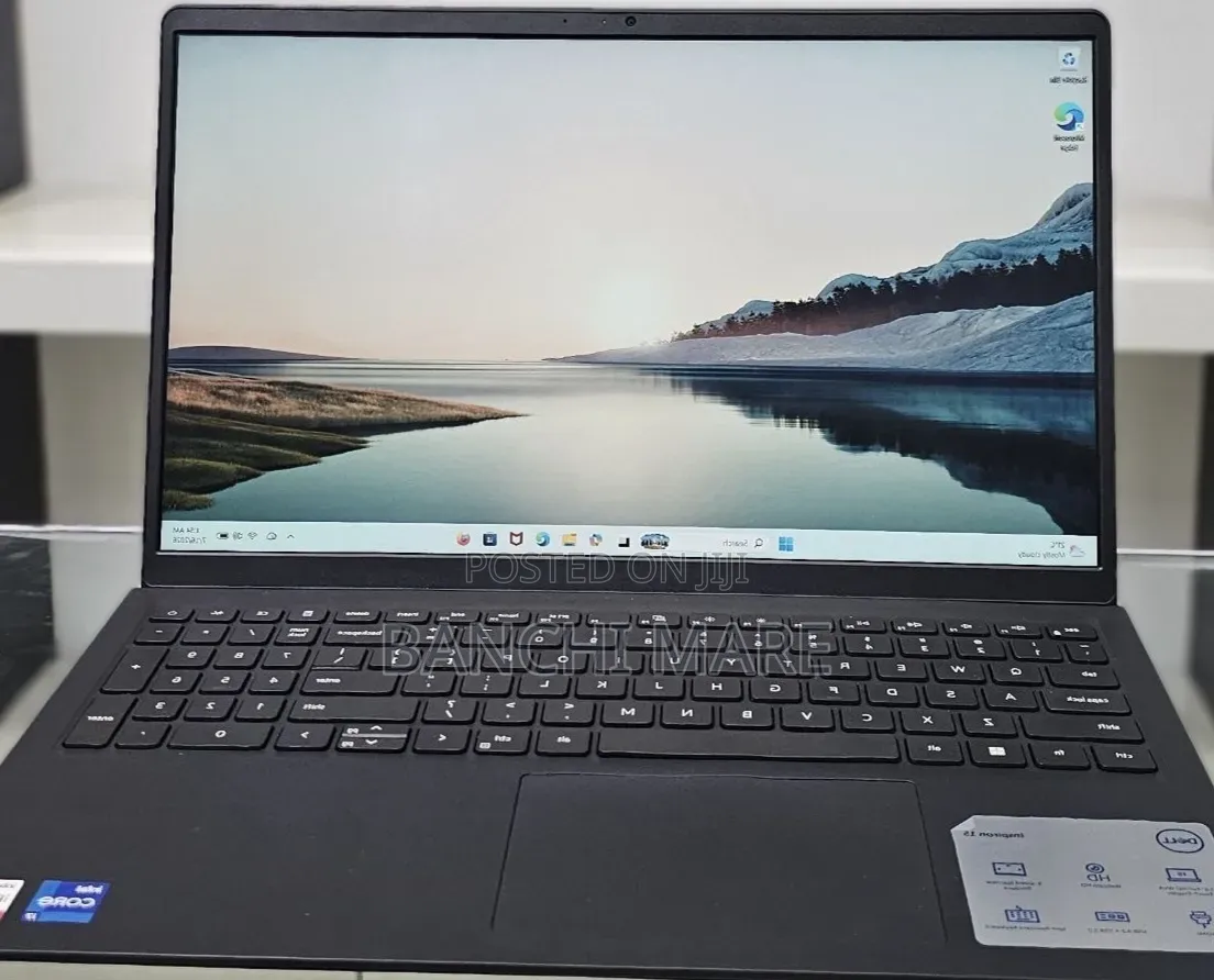 New Laptop Dell Inspiron 15 16GB Intel Core i7 SSD 512GB