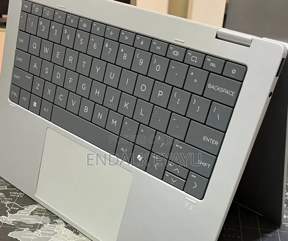 New Laptop HP OmniBook Ultra Flip 14" 16GB Intel Core Ultra 7 SSD 1T