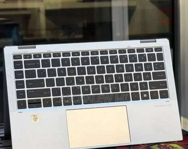 New Laptop HP EliteBook x360 1040 G7 16GB Intel Core i7 SSD 512GB