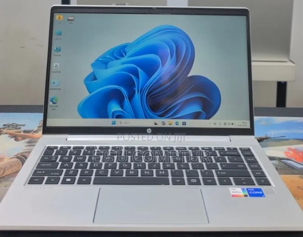 New Laptop HP EliteBook 640 G10 16GB Intel Core i7 SSD 1T
